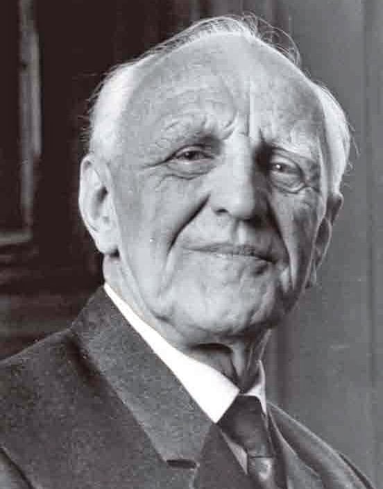 Donald Winnicott a British pediatrician and psychoanalyst. He worked with traumatized children and developed the theoretical basis for the PTSD treatment