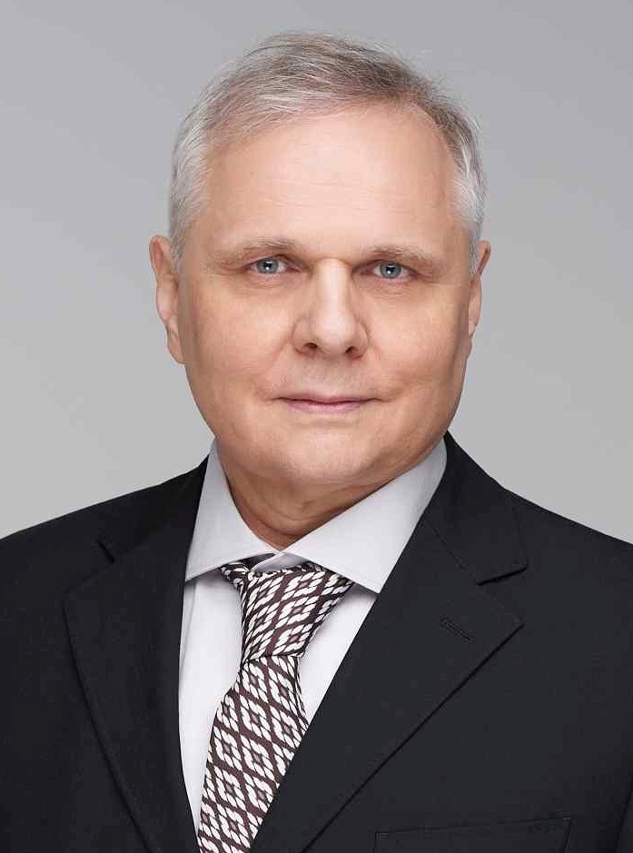 Dr. Kowal, german Psychiatrist in Dubai explains how to help Family Members with Depression in Dubai